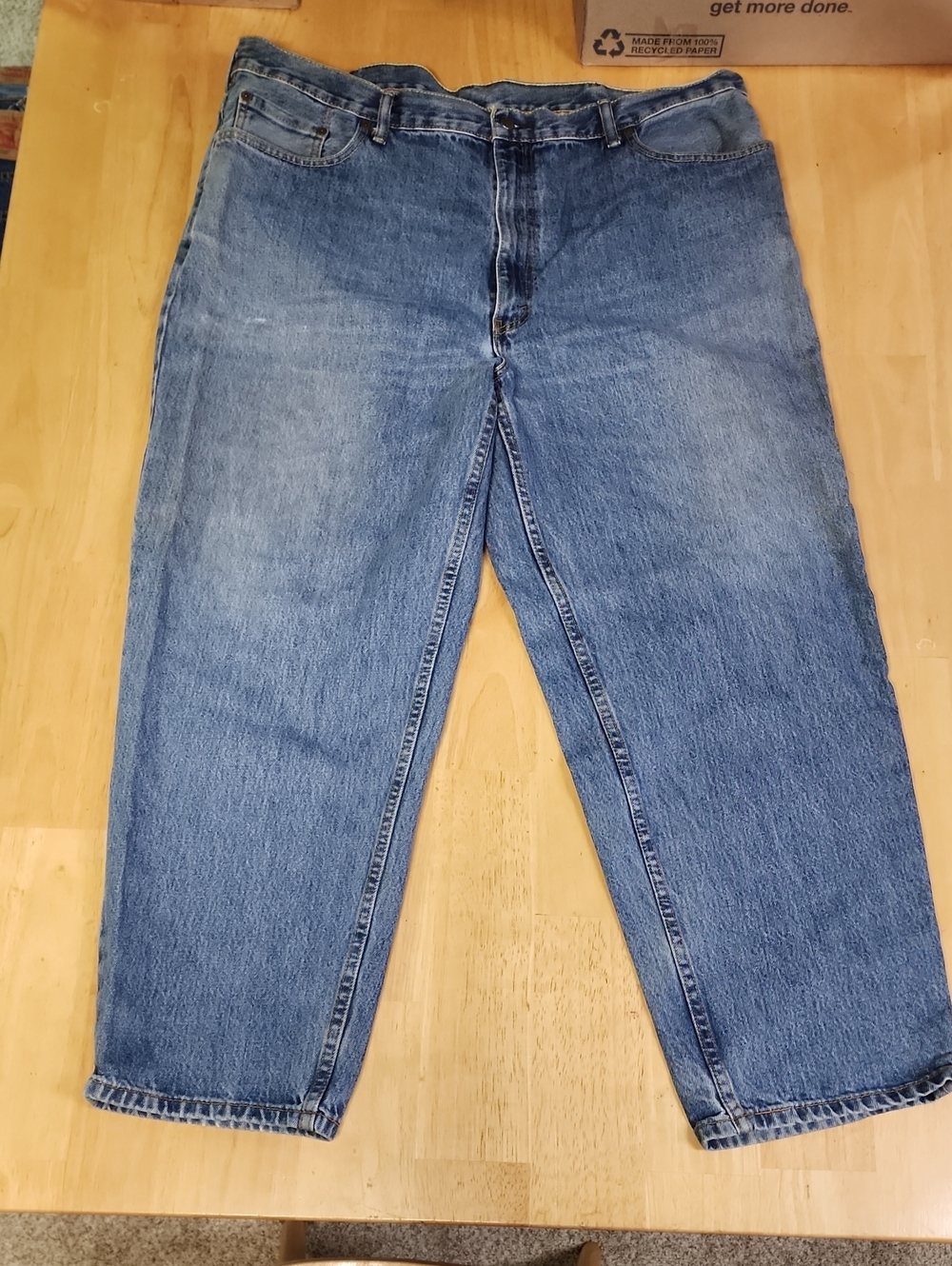 Vintage Levi's 560 Comfort Fit Jeans 44x30 Mid Wash Loose Tapered 2011